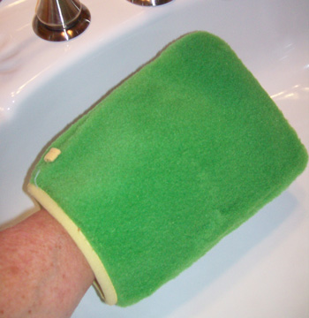 Oko Clean Cleaning Mitt